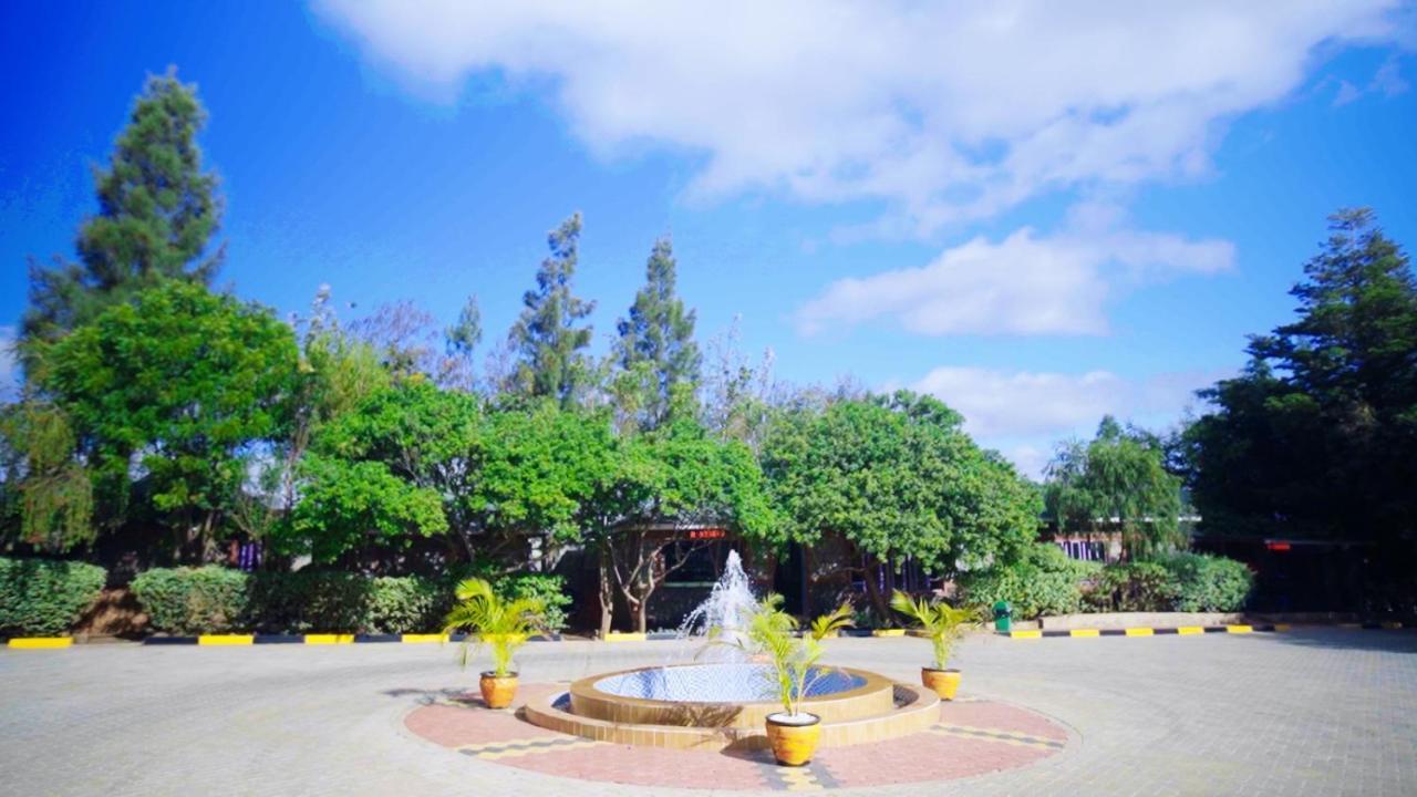 Amboseli Gateway Hotel Kimana Eksteriør billede