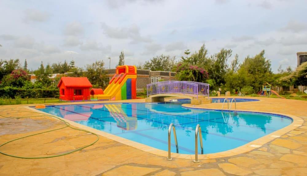 Amboseli Gateway Hotel Kimana Eksteriør billede